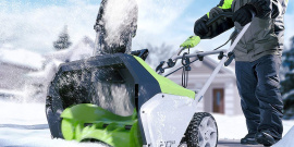 Снегоуборщики поступили на склад!