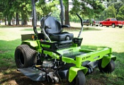 Предзаказ на райдеры-газонокосилки Greenworks