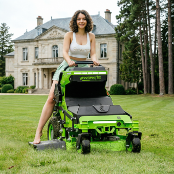 GREENWORKS Райдер садовый аккумуляторный с нулевым радиусом разворота ZTCS92, 82V, 92 см, с АКБ 8 кВтч (7405407)