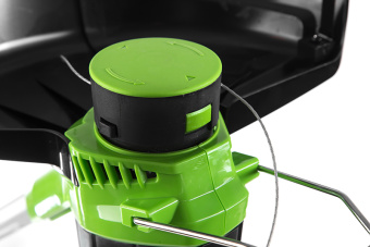 Аккумуляторный триммер GREENWORKS G40LT30 (2101507UF) с АКБ 5 Ah и ЗУ