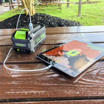 Аккумулятор GREENWORKS с USB разъемом 40V G40USB4 (2939507) 4Ah