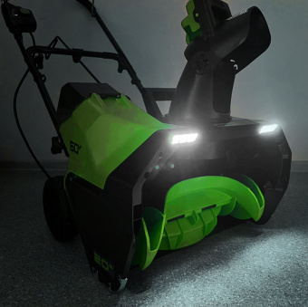 Аккумуляторный снегоуборщик GREENWORKS 60V GD60PST 51 см (2602907U52) с 7 (5+2)  Ач аккумулятором и зарядным устройством